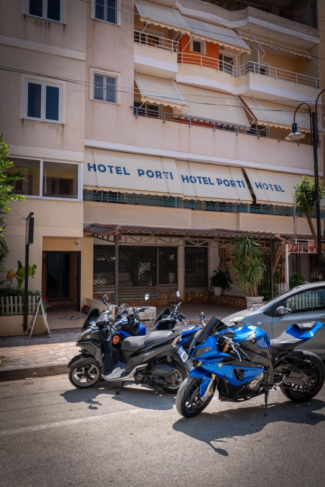 סרנדה Hotel Porti מראה חיצוני תמונה