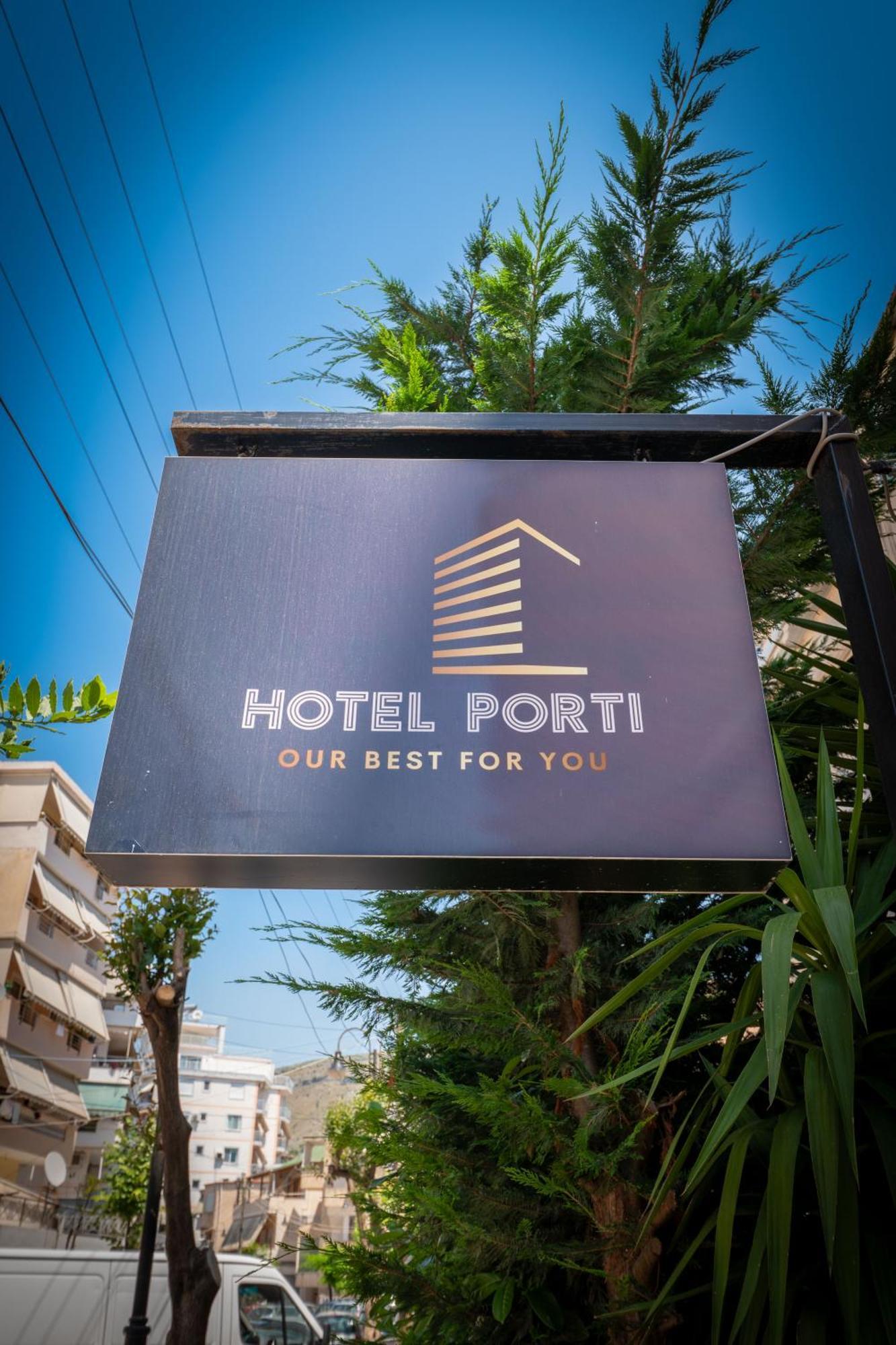 סרנדה Hotel Porti מראה חיצוני תמונה